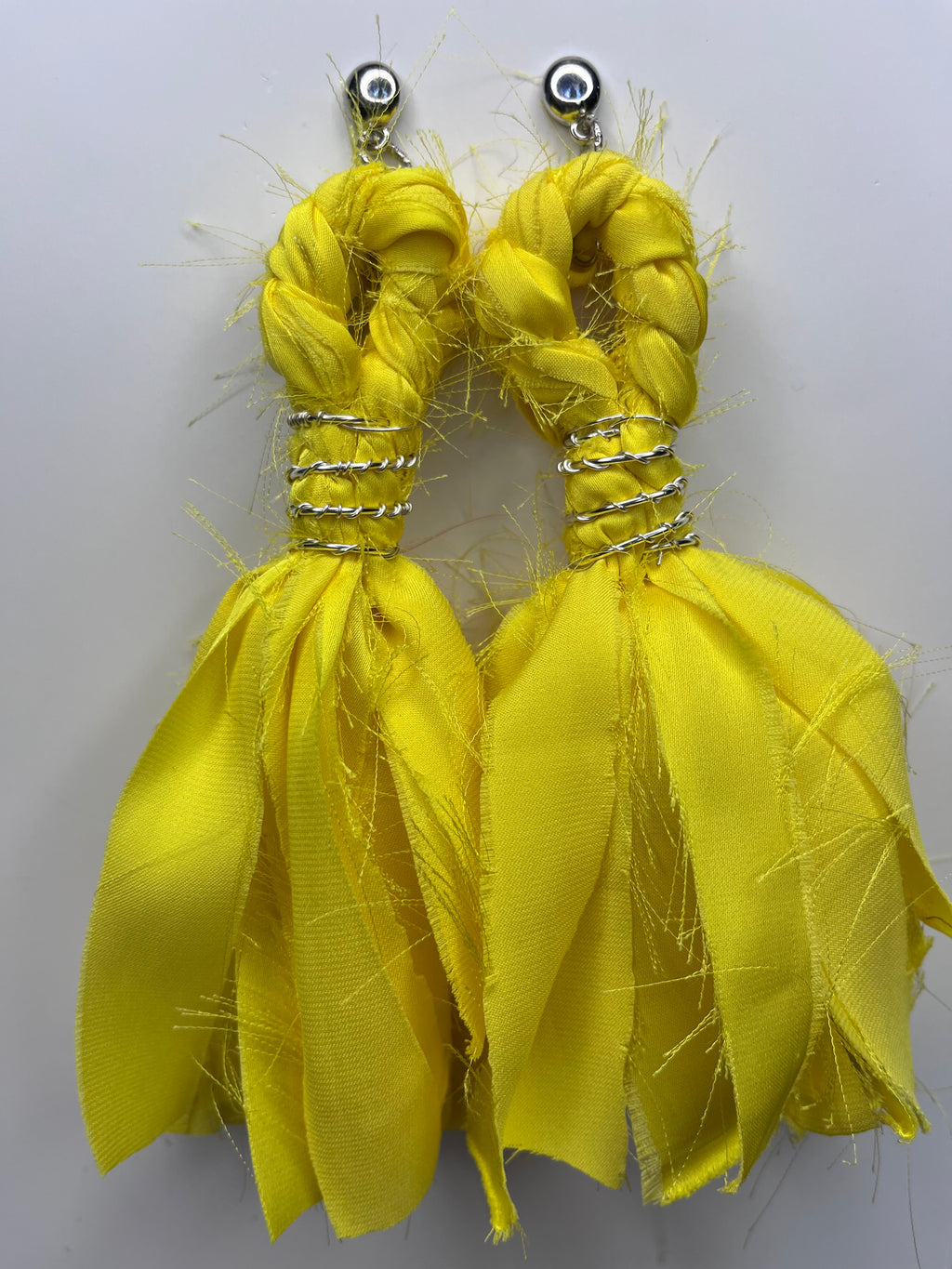Alma (Yellow)