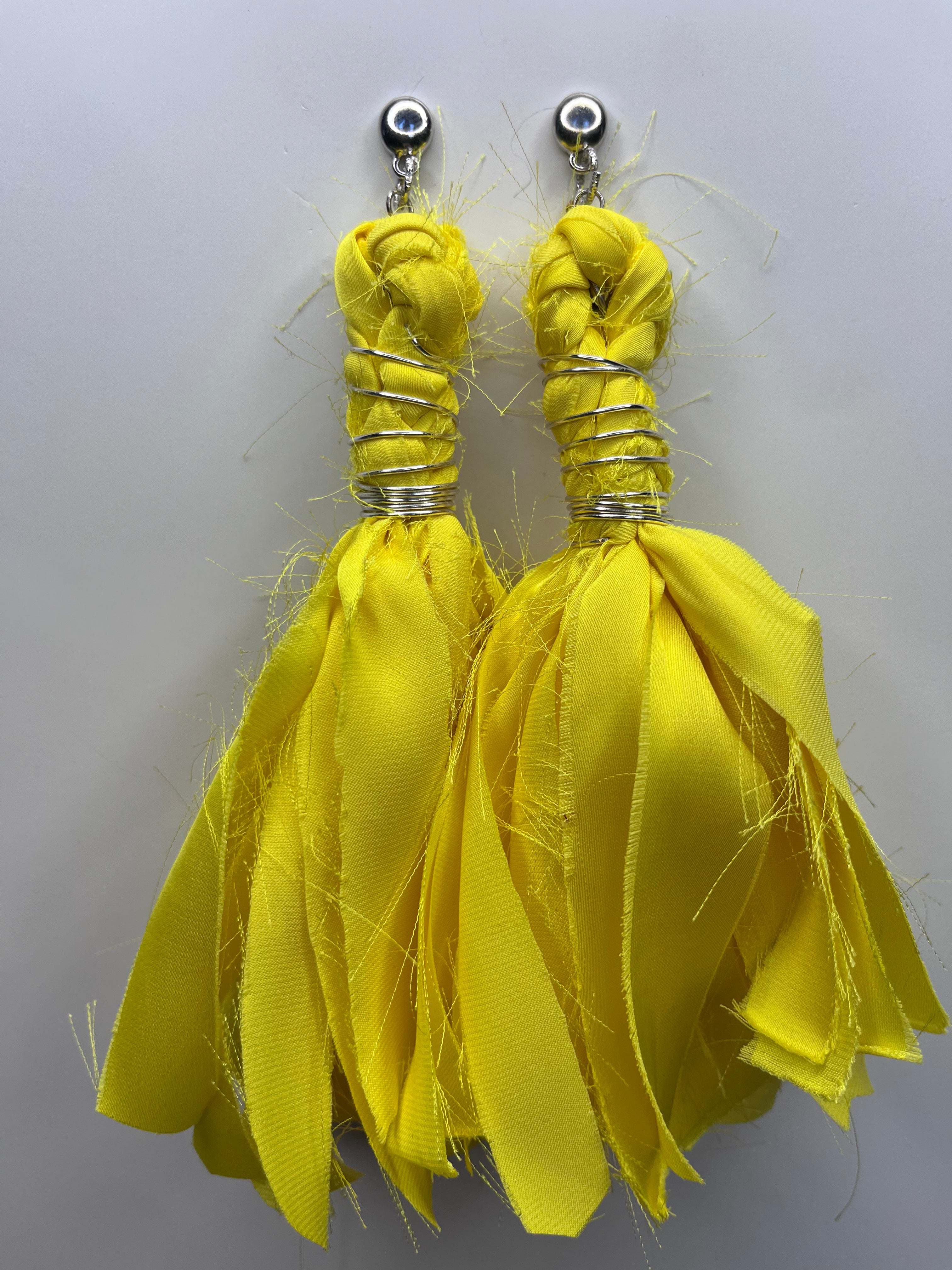 Alma (Yellow)