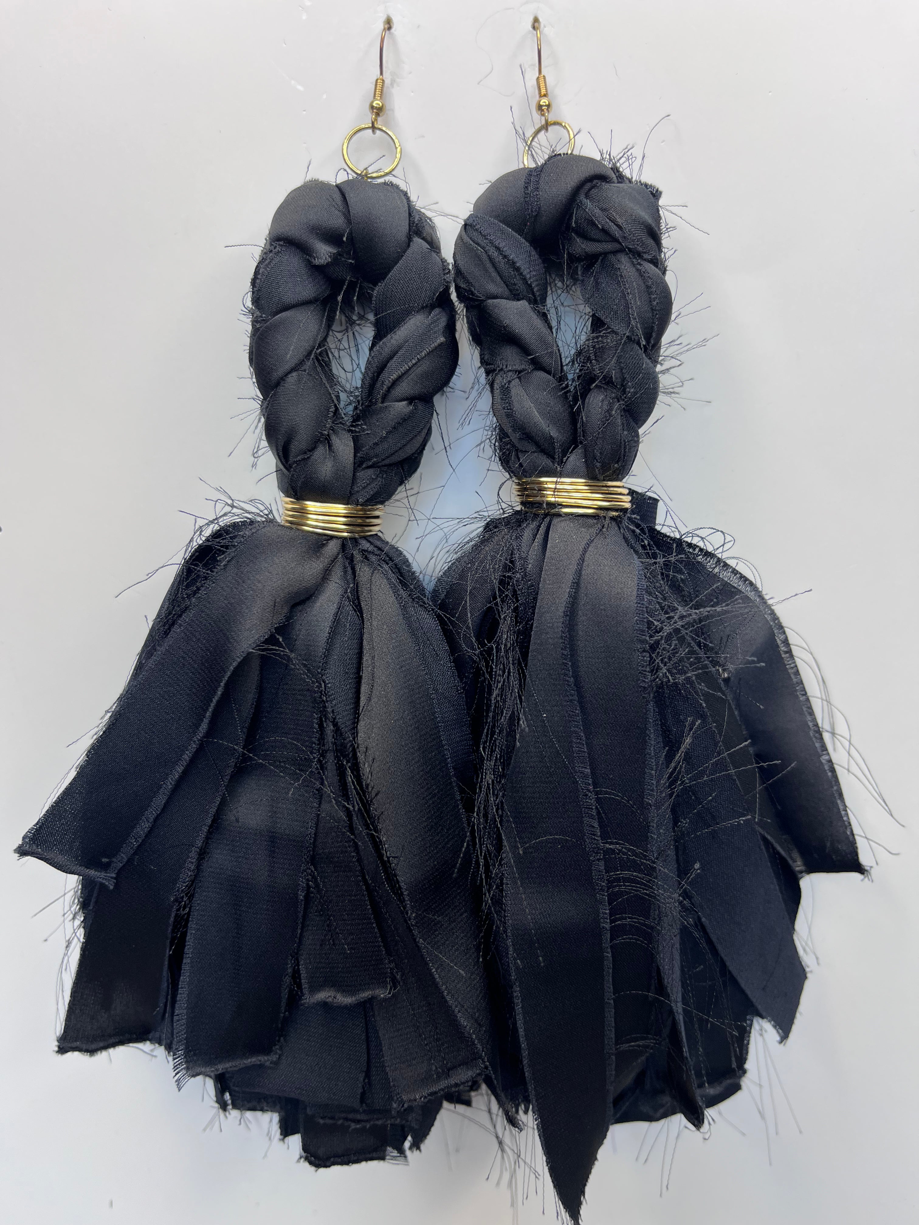 Amora (Black)