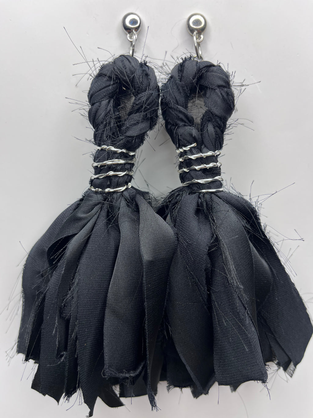 Amora (Black)