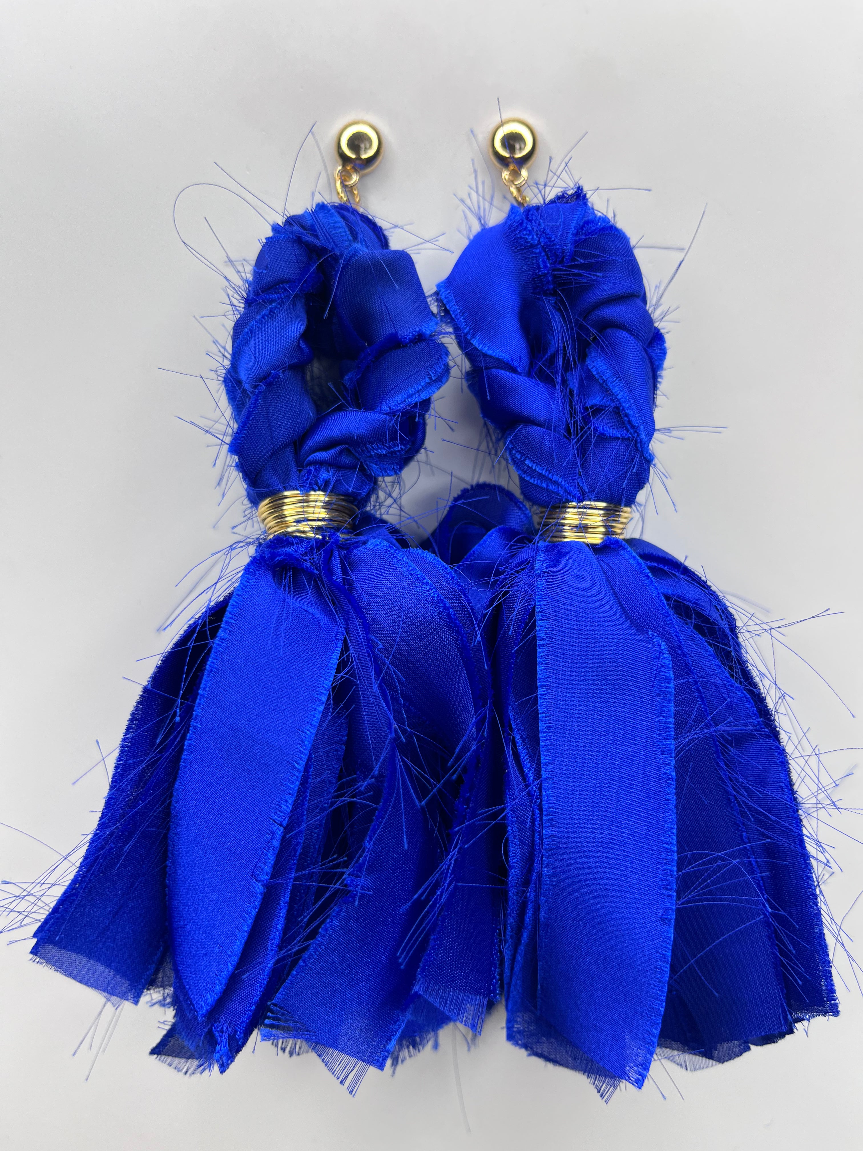 Adele (Blue)