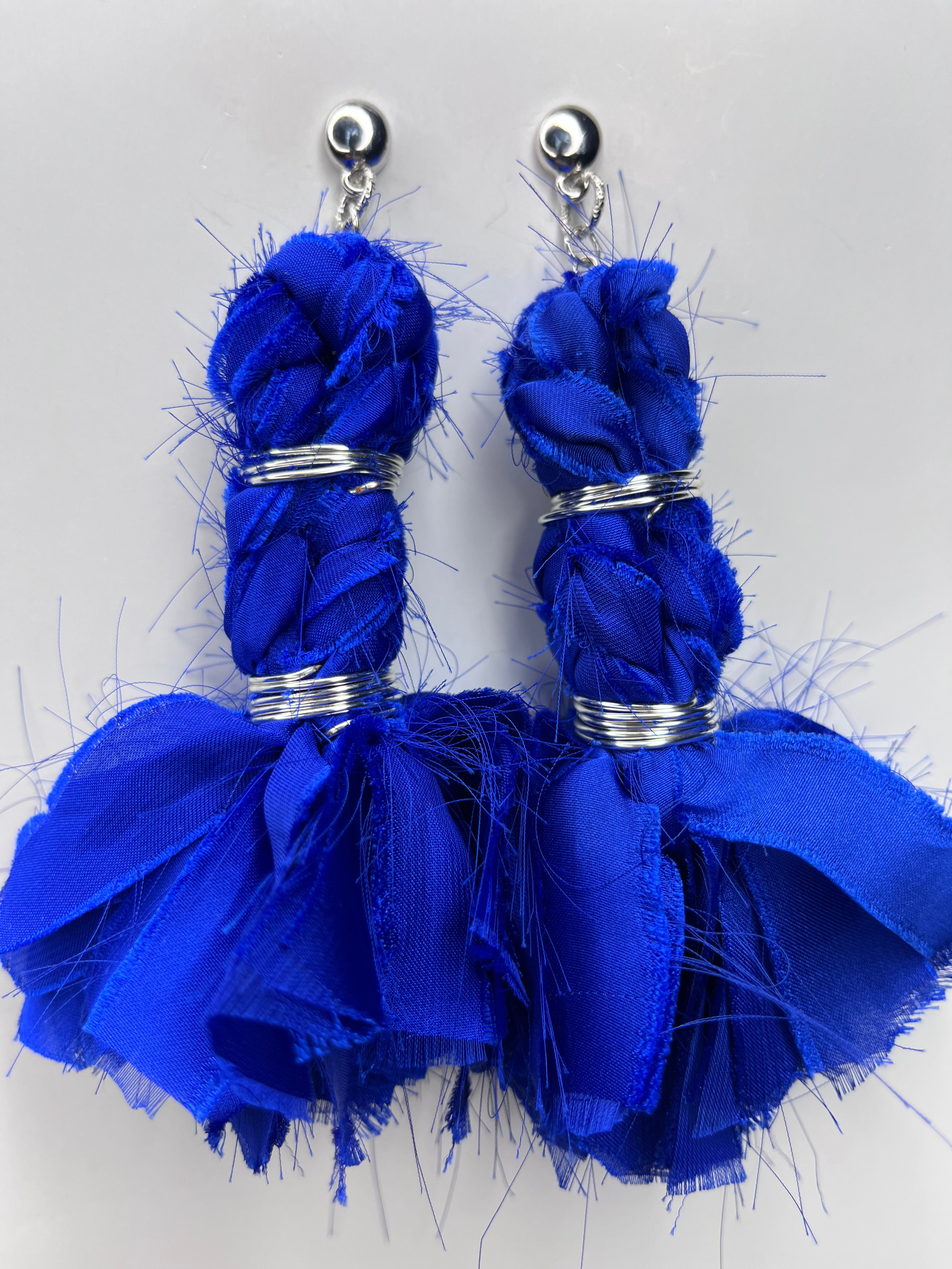 Adele (Blue)