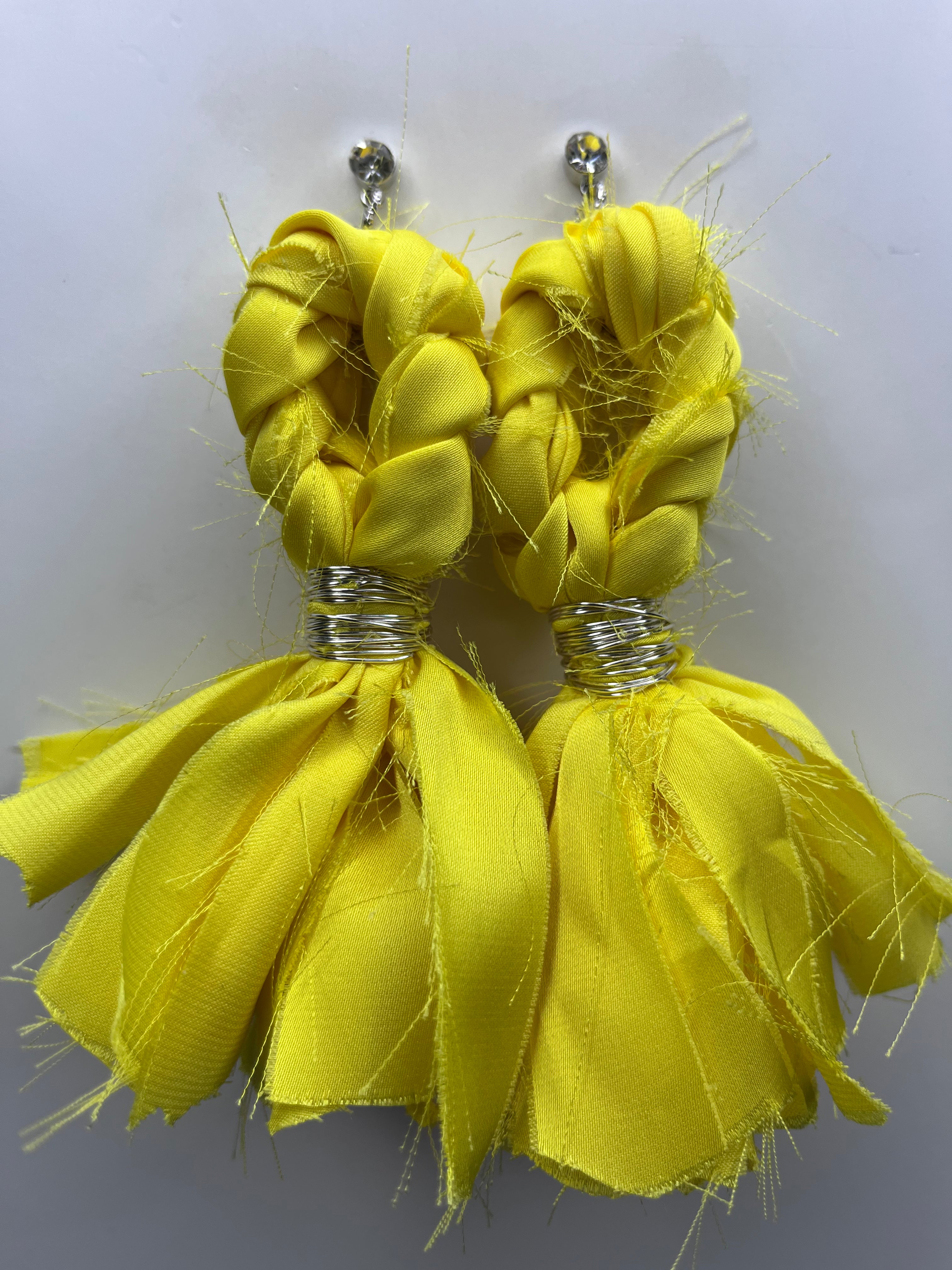 Alma (Yellow)